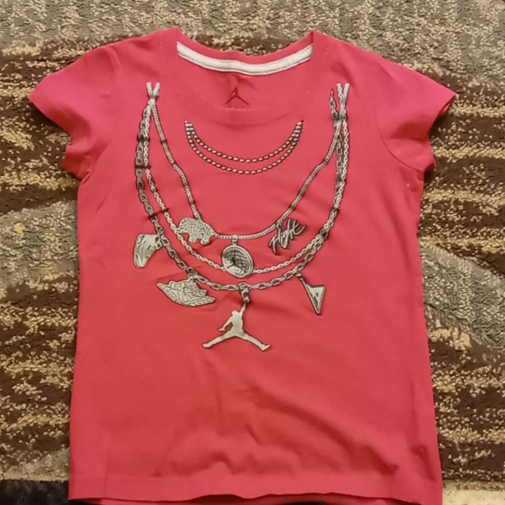 5/$25 Girls Jordan size 6 t shirt